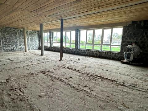 комерційна за адресою Шевченка вул., 36