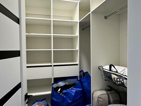 будинок за адресою Абрикосова вул.