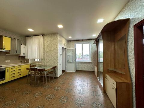 квартира за адресою Ракетна вул., 3