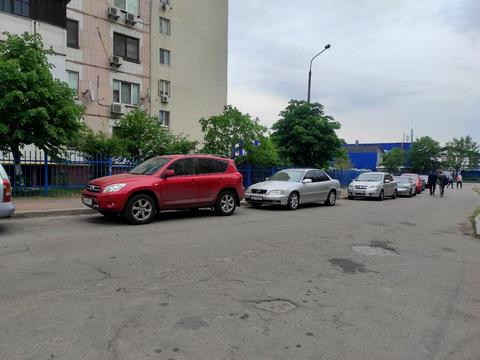 комерційна за адресою Бориса Гмирі вул., 15