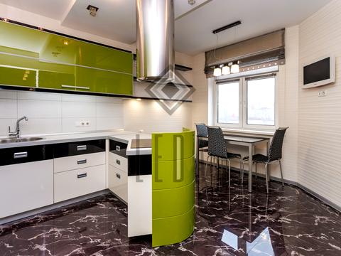 квартира по адресу Александра Мишуги ул., 2