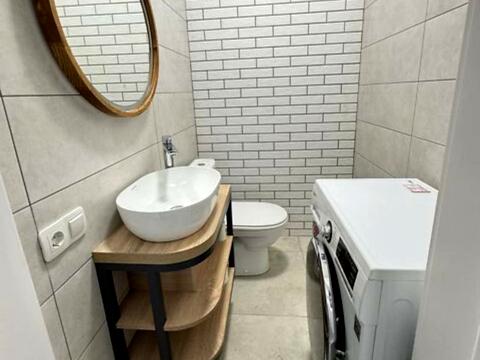 будинок за адресою Корольова вул.