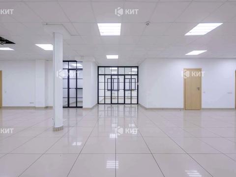 комерційна за адресою Алчевських вул. (Артема), 34б
