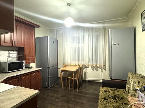 квартира за адресою Вишняківська вул., 1