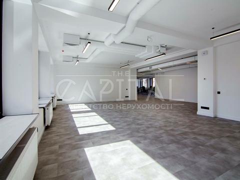 комерційна за адресою Саксаганського вул., 53/80