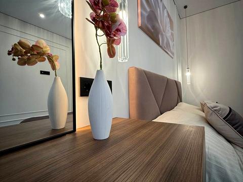 квартира по адресу Угорская ул., 12