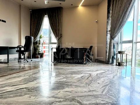 комерційна за адресою вул. Василя Липківського, 16