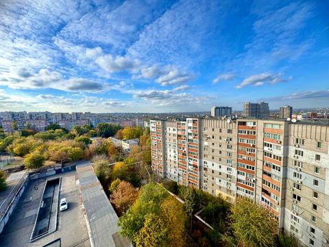 квартира за адресою Менахем-Мендл Шнеєрсона вул. (Мініна), 19-А