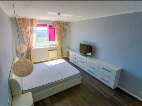 квартира за адресою Юности, 3