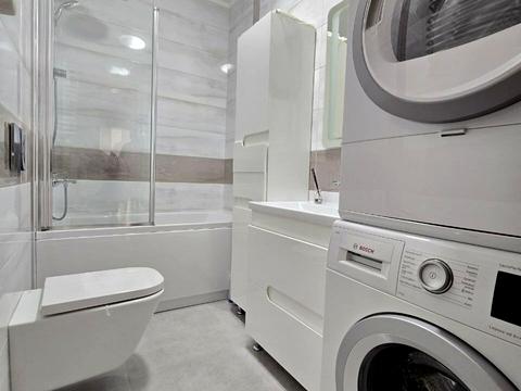 квартира за адресою Василя Стуса вул., 18