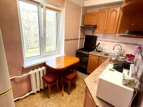 квартира за адресою Київ, Чорних Запорожців вул. (Петра Запорожця), 11