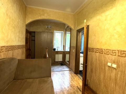 будинок за адресою Петропавлівська вул., 111/1