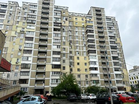 квартира за адресою Київ, Ревуцького вул., 44