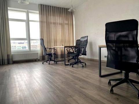 комерційна за адресою Кловський узвіз, 7a