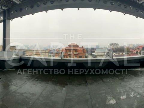 комерційна за адресою Верхньогірська вул., 7