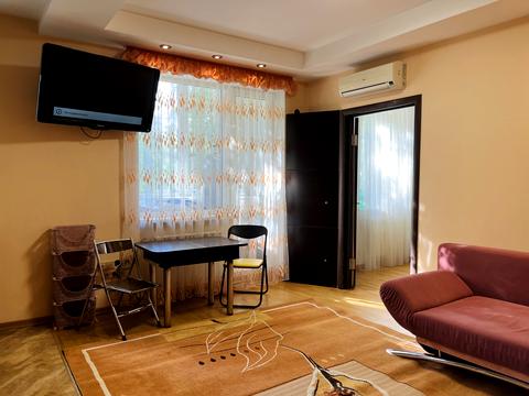 квартира за адресою Київ, Волинська вул., 8