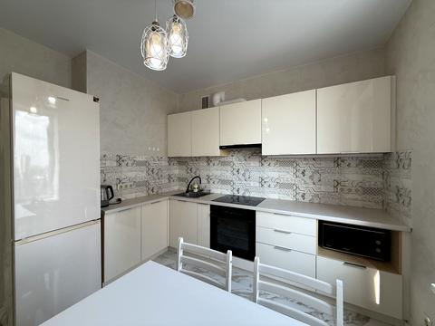 квартира за адресою Луговська вул., 248