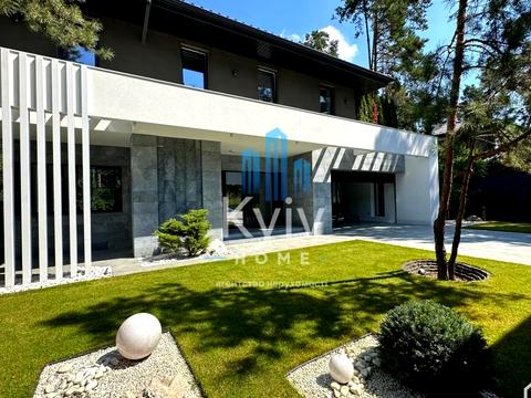 дом по адресу Плютовская ул.