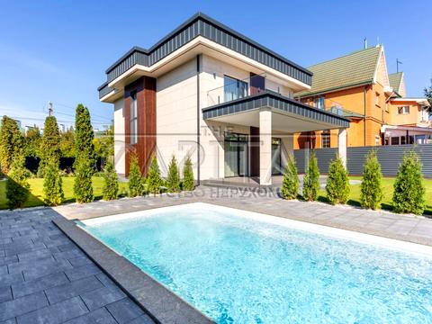 будинок за адресою Центральна вул.