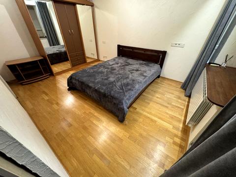 квартира за адресою Кловський узвіз, 20