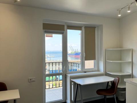 комерційна за адресою Приморська вул., 22