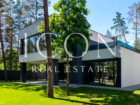 будинок за адресою Вишнева вул.