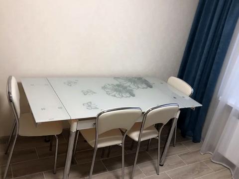 квартира за адресою Софії Русової вул., 5-Б
