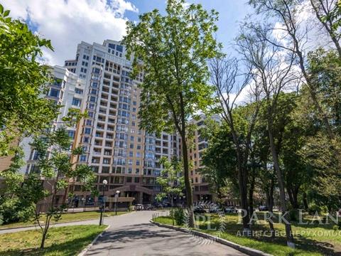 квартира за адресою Михайла Грушевського вул., 9-А
