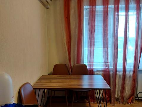 квартира за адресою Автозаводська вул., 40