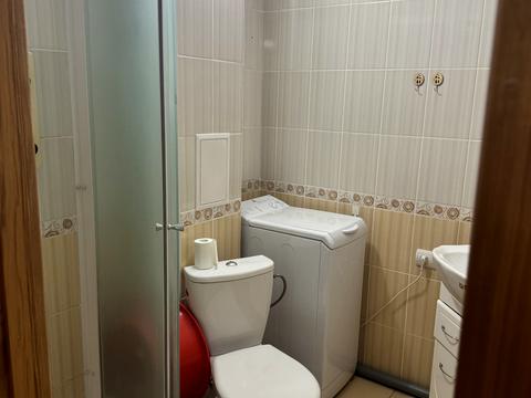 квартира за адресою Набережно-Лугова вул., 3