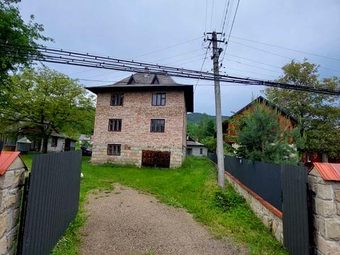 будинок за адресою Яремчука Н., 40а