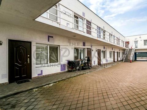 коммерческая по адресу Португальська ул., 4-А