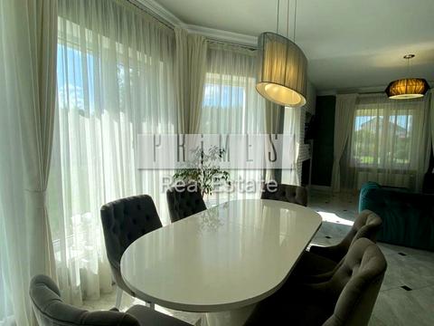 будинок за адресою Богатирська вул.