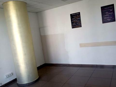 комерційна за адресою Кловський узвіз (Кловський), 7