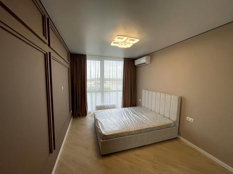 квартира за адресою Дніпровська набережна вул., 17-К