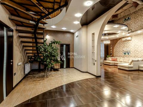 будинок за адресою Орхідейна вул, 4