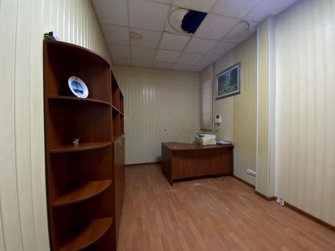 комерційна за адресою Мостова вул., 2