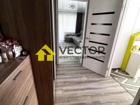 квартира за адресою Гната Хоткевича пров., 5