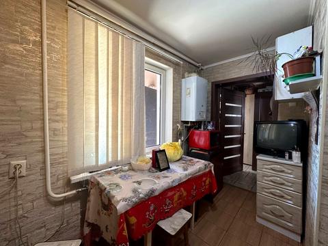 будинок за адресою Центральна вул., 60