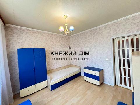 квартира по адресу Драгоманова ул., 23-А