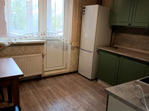квартира по адресу Червоной Калины просп. (Владимира Маяковского), 68