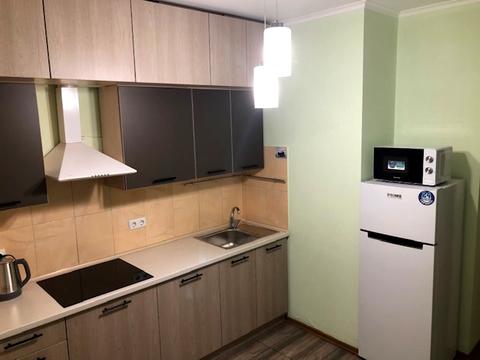 квартира за адресою Любомира Гузара просп. (Космонавта Комарова), 46-Б