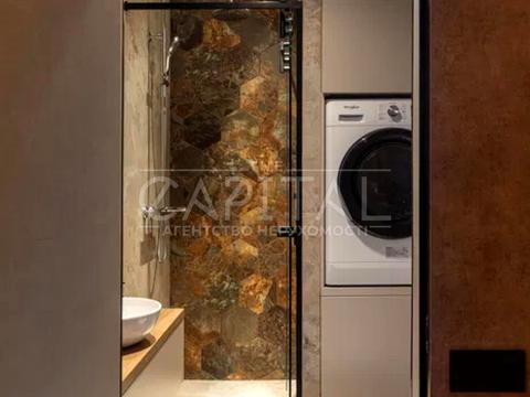 квартира за адресою Київ, Салютна вул., 2-Б