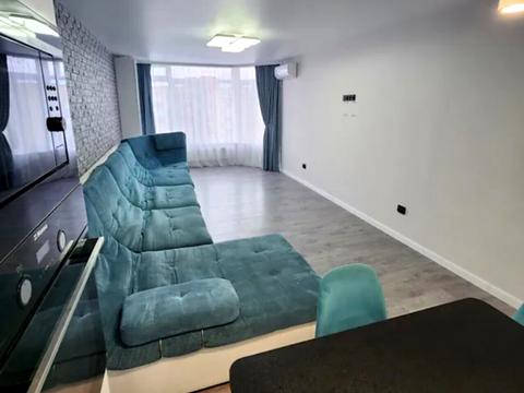 квартира по адресу Злуки просп., 7