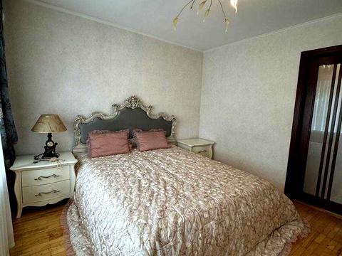 квартира за адресою Тополина вул., 14/1