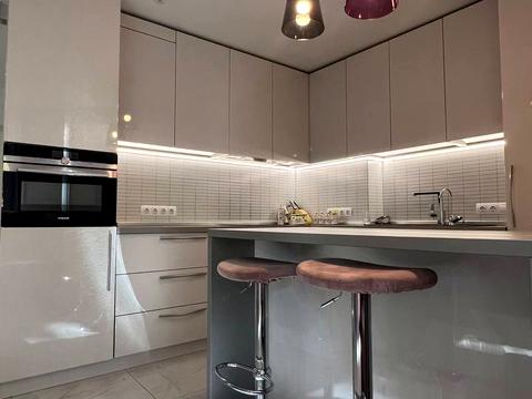 квартира по адресу Верховинная ул., 41