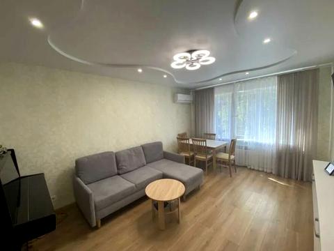 квартира за адресою Героїв просп., 35