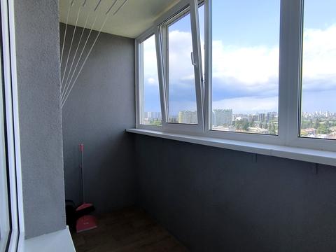 квартира за адресою Рея Бредбері вул., 2