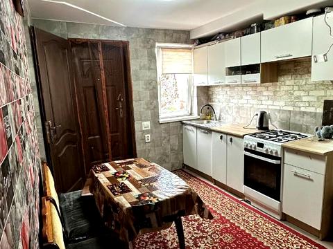 квартира за адресою Нижньодворецька вул., 7