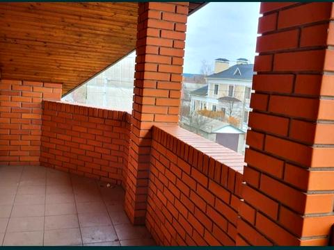 будинок за адресою Гідності вул. (Жертв Революції)